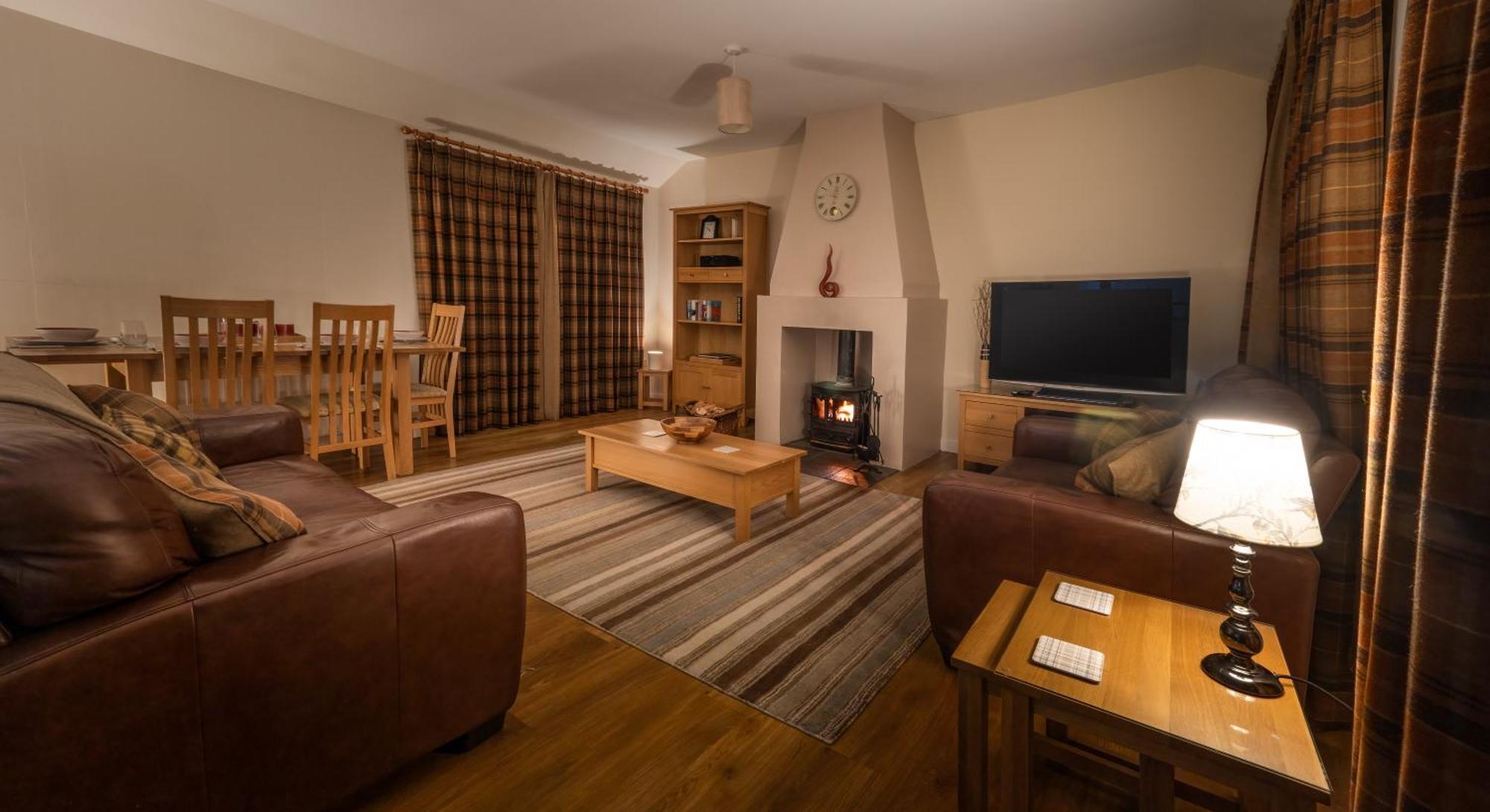 Abbey Holidays Loch Ness Luxury Self Catering 2 Bedroom Cottages Форт Аугустус Екстериор снимка